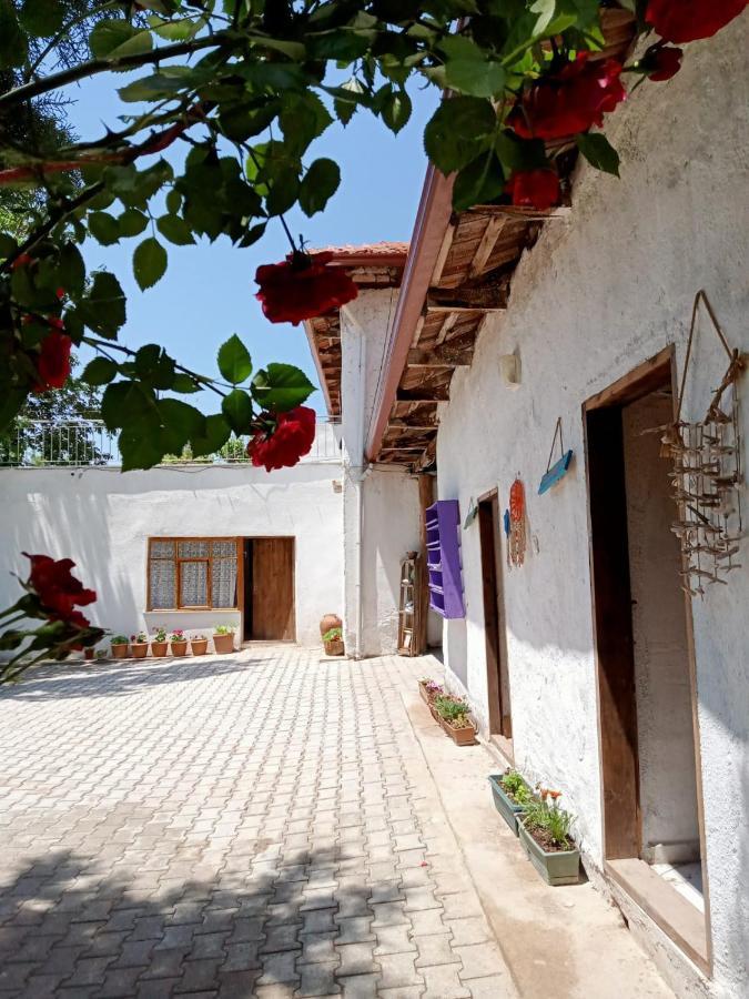 Salda Goelue Koca Kapi Konaklama Yesilova  Exterior foto